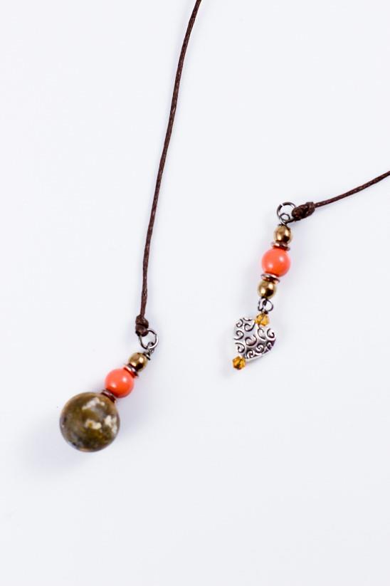 coral-heart-beaded-bookmarks