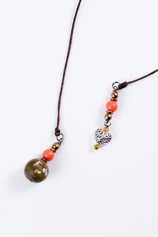 coral-heart-beaded-bookmarks