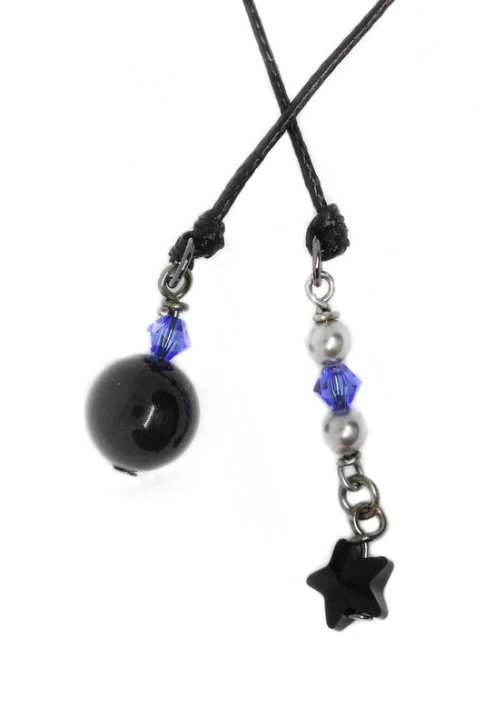 Black-Star-Beaded-Bookmark_Kaleidoscopes-And-Polka-Dots