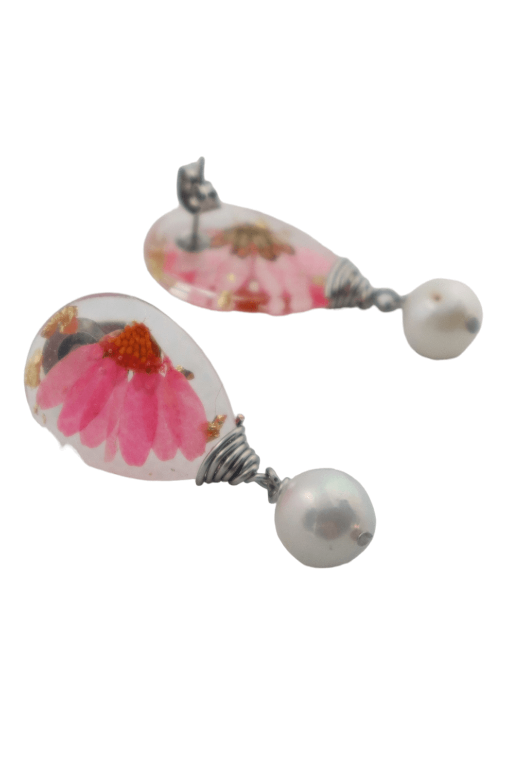 Pearl-drop-earrings-for-wedding-flower-jewelry-vintage-inspired-earrings-Kaleidoscopes-And-Polka-Dots