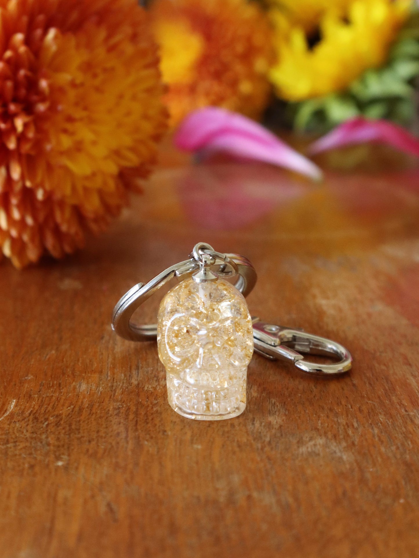skull-charm-gold-flake-purse-charm