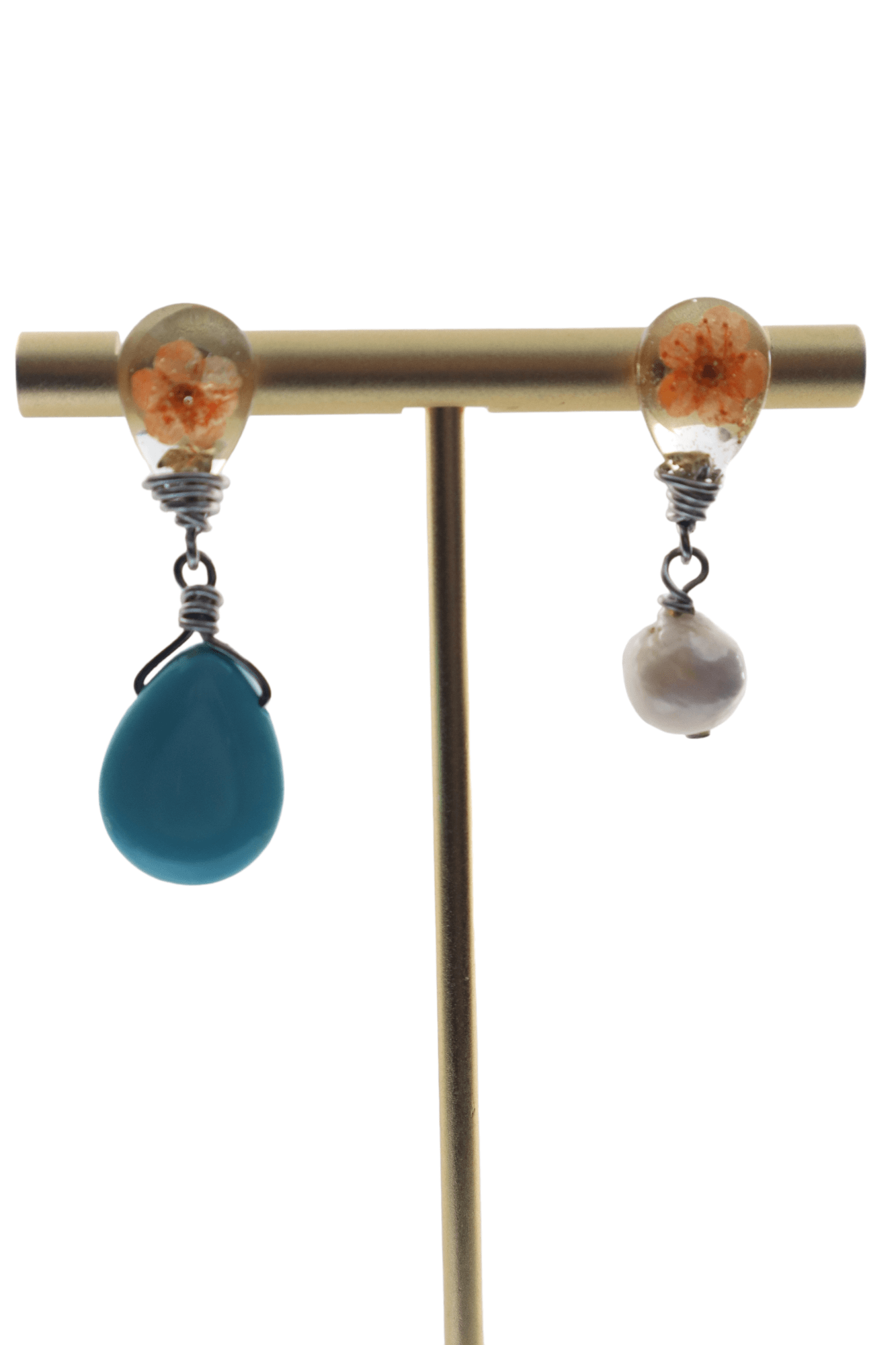 Orange-Pressed-Flower-Turquoise-Jewelry---jewelry-with-flowers---Kaleidoscopes-And-Polka-Dots