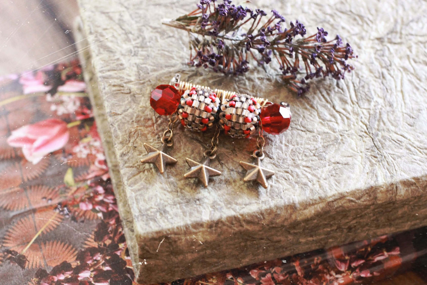 Red Crystal Vintage Inspired Star Brooch - 1940s Inspired Sweetheart Collection by Kaleidoscopes & Polka Dots
