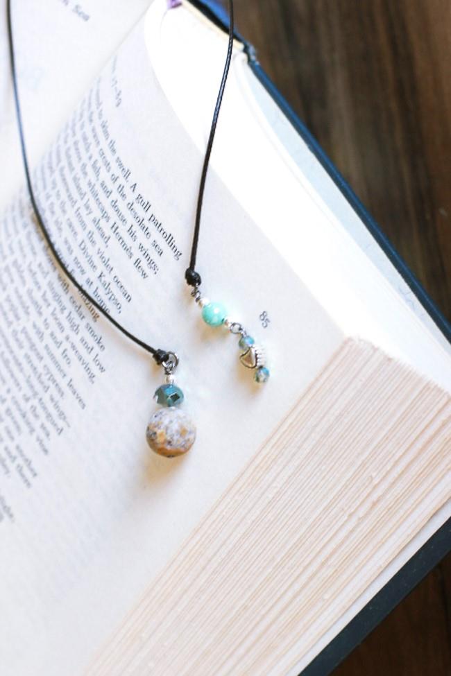 blue-heart-beaded-bookmark