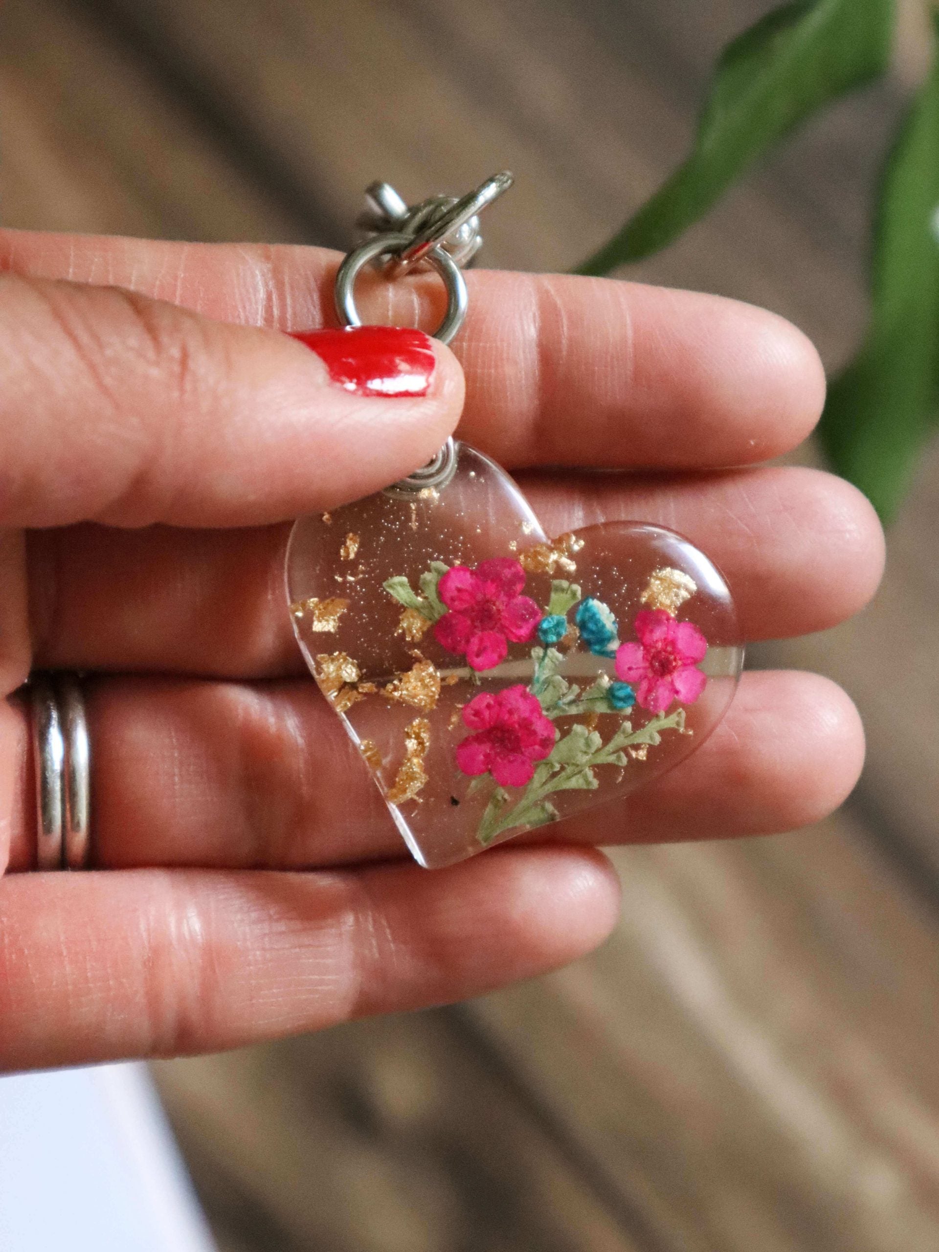 Pressed-Flower-Charms-Heart-Purse-Real-Flower-Charm-Kaleidoscopes-And-Polka-Dots