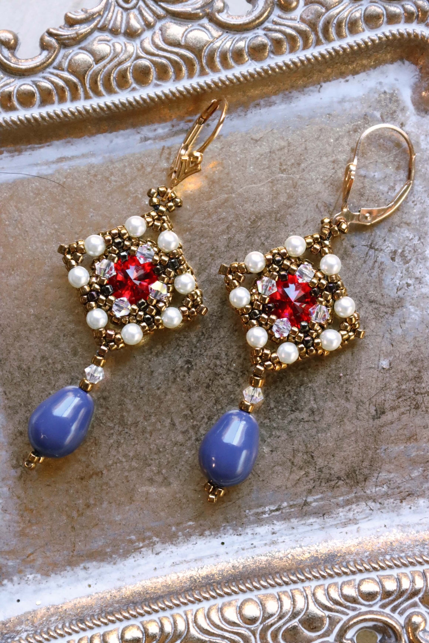 Square Patriotic Pearl Drop Earrings – Vintage-Inspired Patriotic Pearl Drop Earrings - Kaleidoscopes And Polka Dots