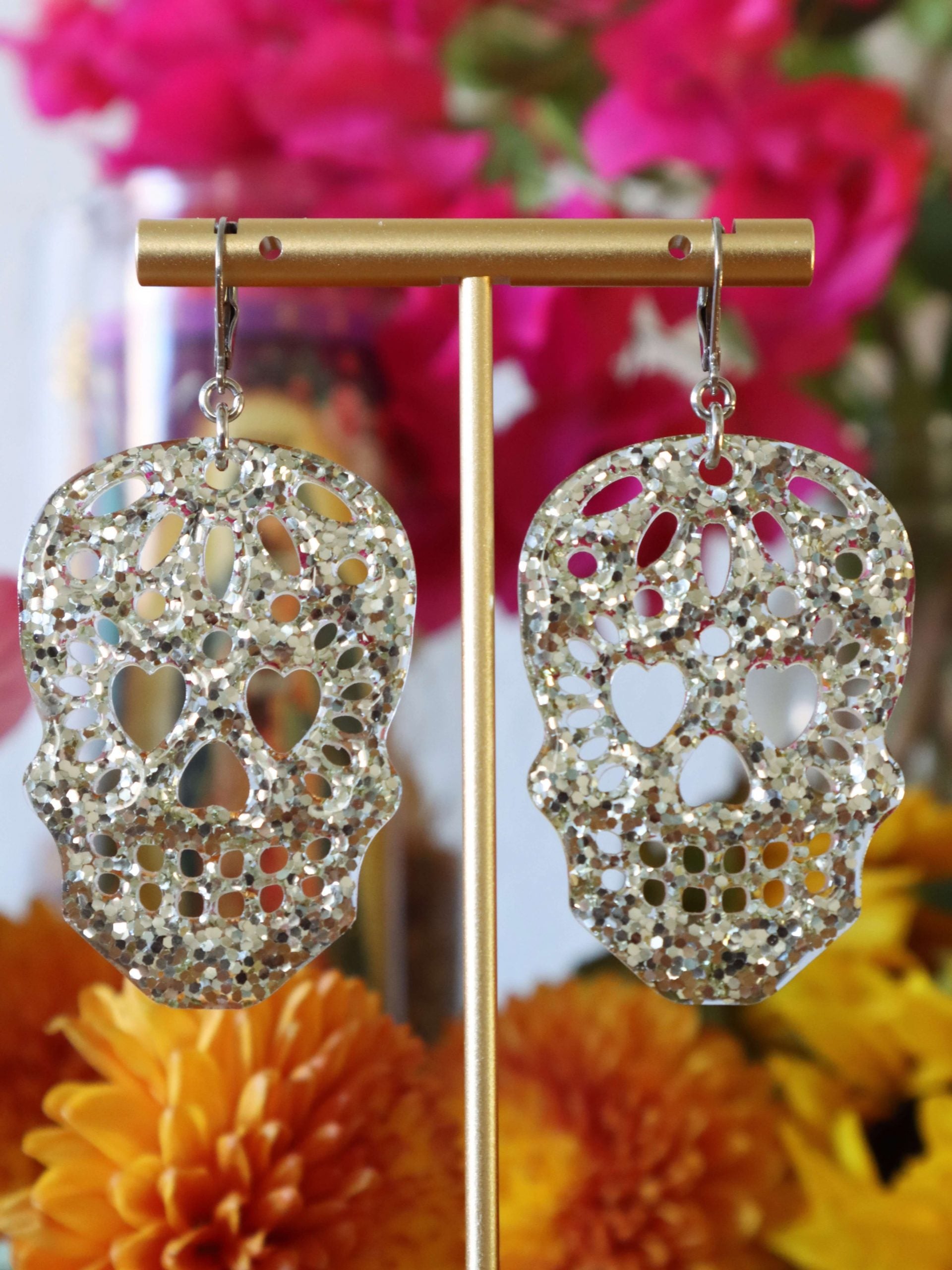 Skull drop earrings online