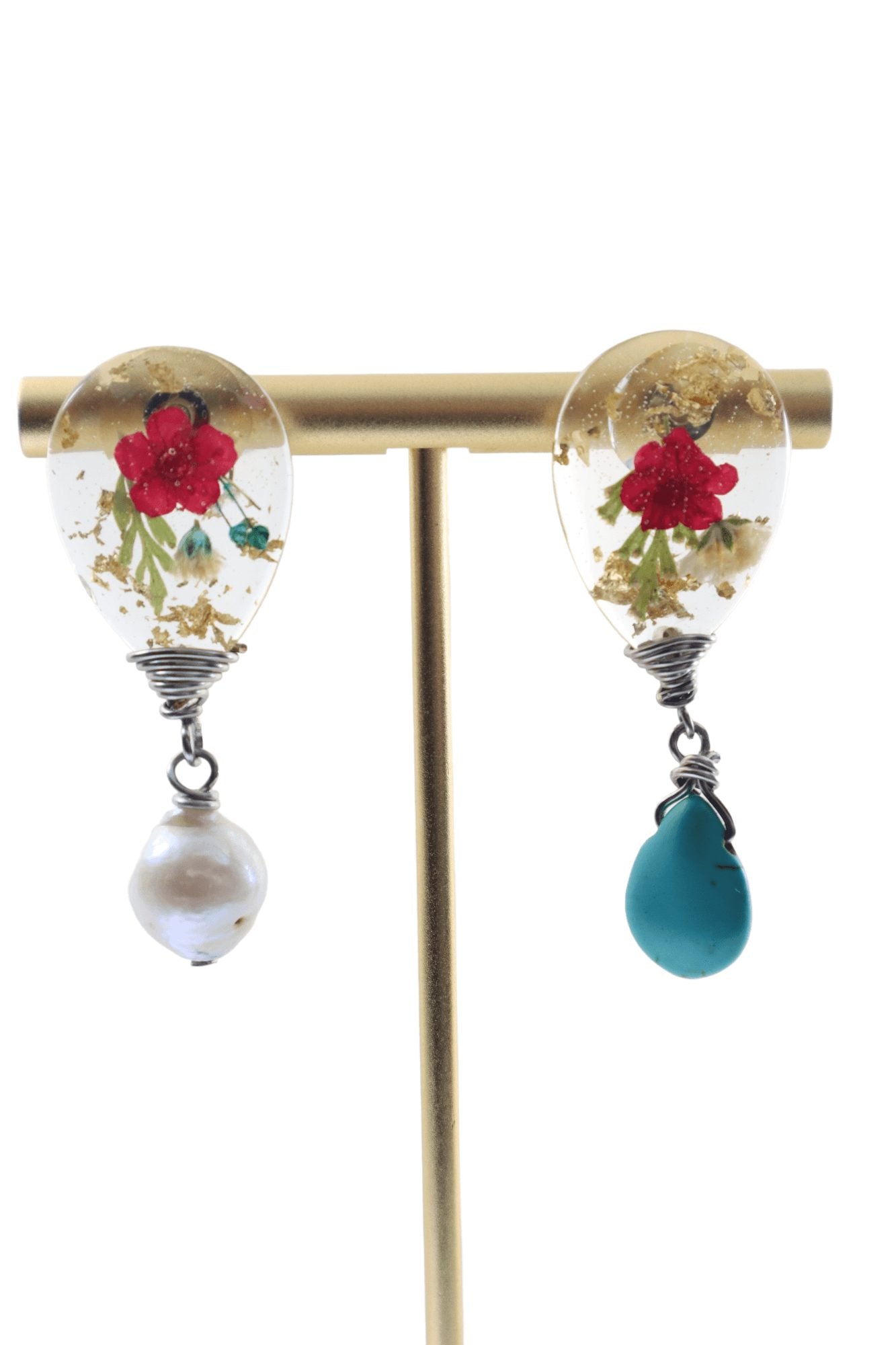 Garden-jewelry---resin-flower-jewelry---magenta-earrings---flower-jewelry---Kaleidoscopes-And-Polka-Dots