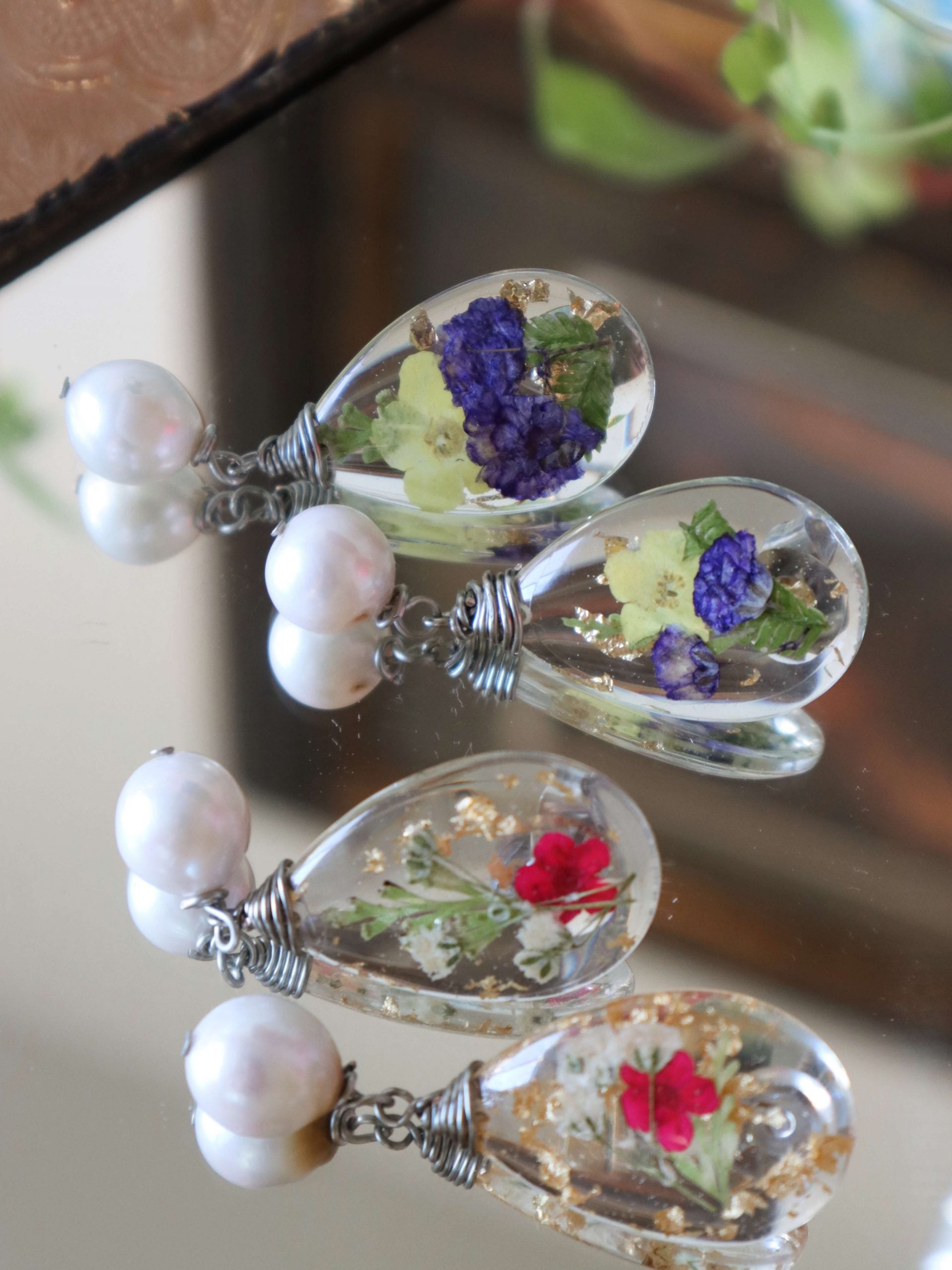 Pearl-earrings-teardrop-with-pink-flowers---flower-jewelry---a-petal-in-time-collection---Kaleidoscopes-And-Polka-Dots