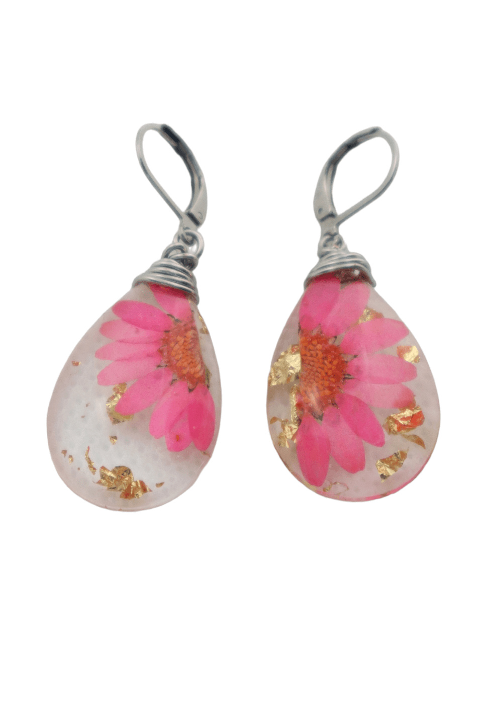 Resin-flower-earrings---flower-jewelry---earrings-with-flowers---Kaleidoscopes-And-Polka-Dots